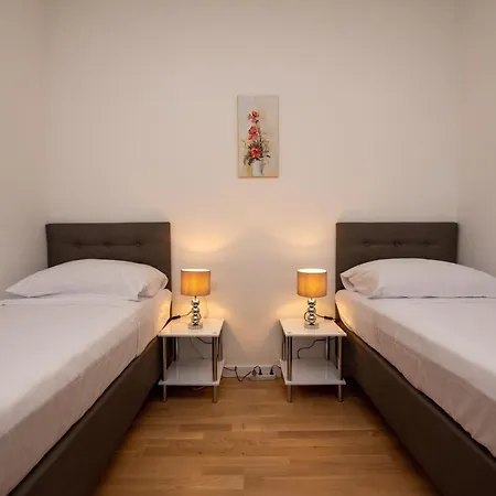 Katicic * Сплит